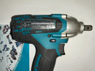 Llave de Impacto Makita DTW190 18V 1/2