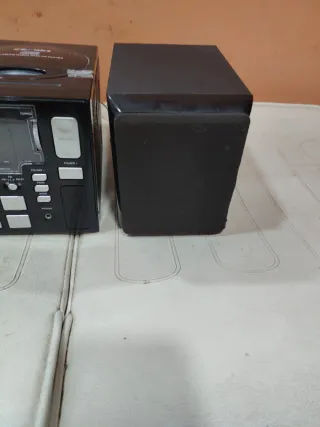 Mini cadena música Nevir negra