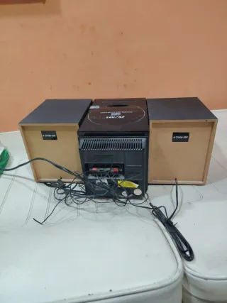 Mini cadena música Nevir negra