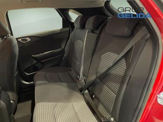 Kia Ceed 1.0 T-GDi 88kW (120CV) Drive