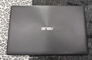 Portátil Asus F500C Táctil