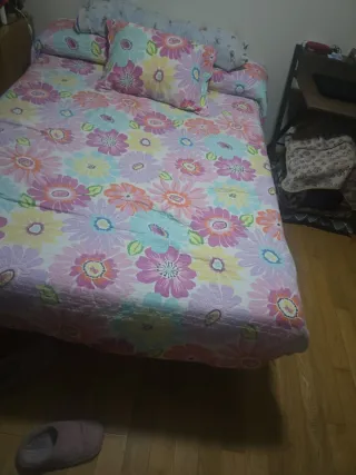 Colchón y somier de 4 patas