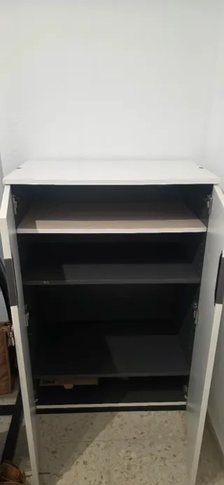 Conjunto de 3 Muebles de oficina madera blanco.