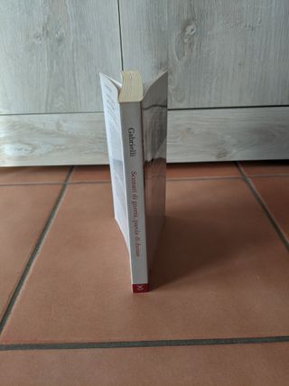 Scenari di guerra, parole di donne. Diari e mem...