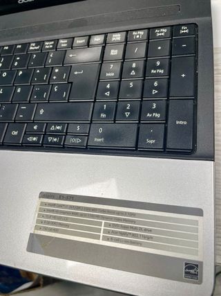 Portátil Acer E1-571 i7 Rojo/Plata