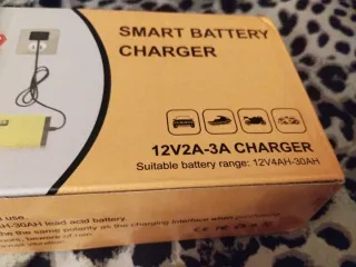 Cargador Inteligente Baterías Coche/Moto 12V 2A-3A