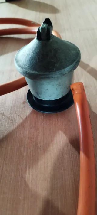 Adaptador bombona butano con manguera