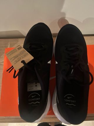 Nike Revolution 7 Negro Talla 45