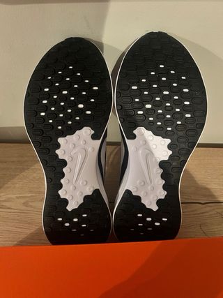 Nike Revolution 7 Negro Talla 45