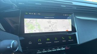 Peugeot 408 GT Hybrid eDCS6 100 kW (136 CV)