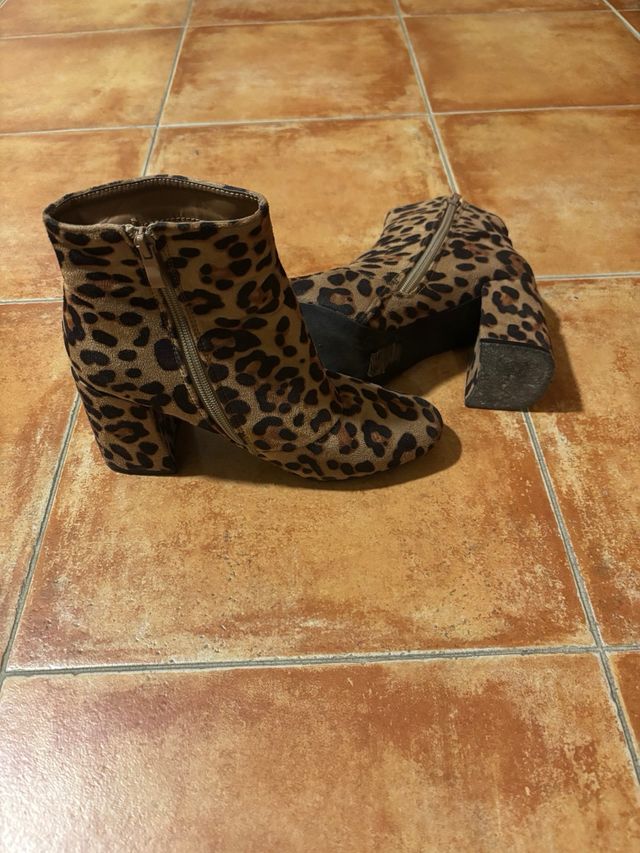 Botines leopardo tacón