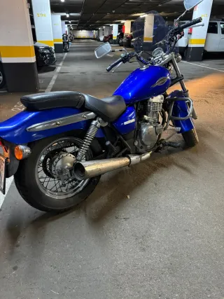 Suzuki Intruder 250cc 2006