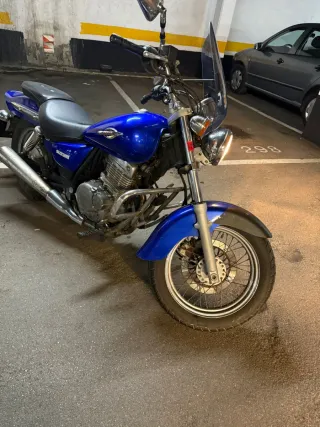 Suzuki Intruder 250cc 2006