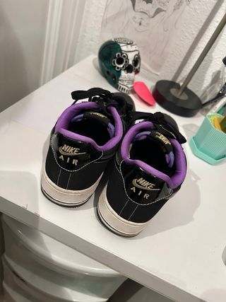 Nike Air Force 1 Negro Morado