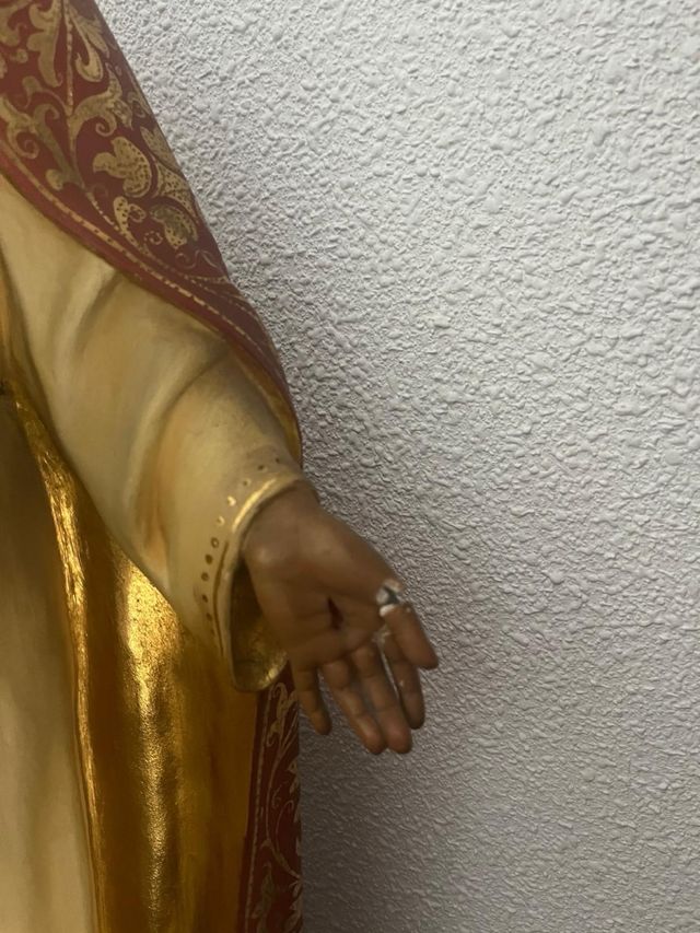 Sagrado Corazón de Jesús Estatua