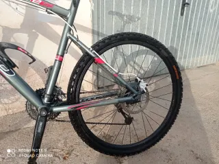 Bicicleta de Montaña B-PRO ZS2