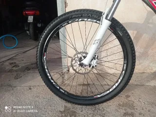 Bicicleta de Montaña B-PRO ZS2