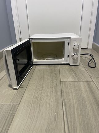 Microondas Orbegozo MI 2115 (20L)