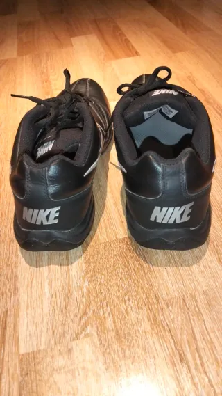 Nike Air affect Talla 42