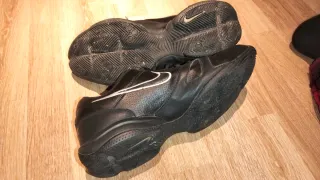 Nike Air affect Talla 42