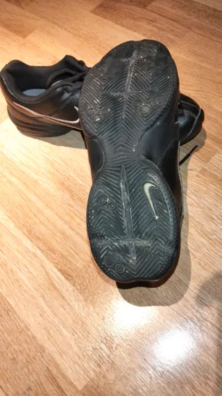 Nike Air affect Talla 42