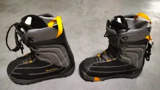 Botas y tabla con fijaciones completo de Snowboard