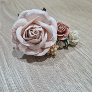 Tocado Comunión Flores Rosas y Blancas