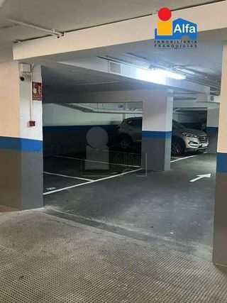 Garaje en venta en Centro en Cáceres