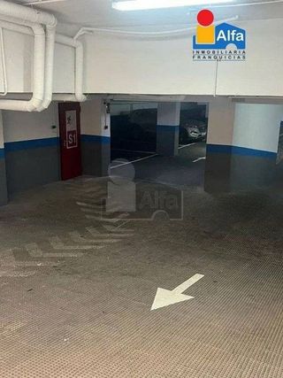 Garaje en venta en Centro en Cáceres