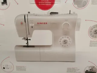 OFERTA Máquina de coser Singer Tradition 2282