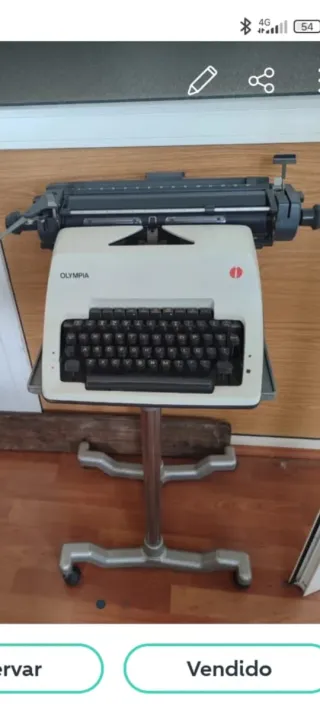 Máquina de escribir Olympia vintage