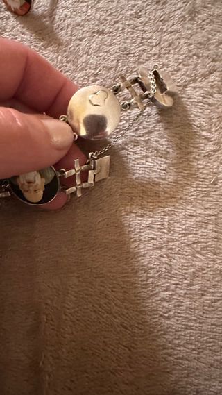 Pulsera Toshikane Auténtica y 7 dios en anillo