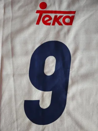 Camiseta baloncesto Real Madrid Felipe Reyes