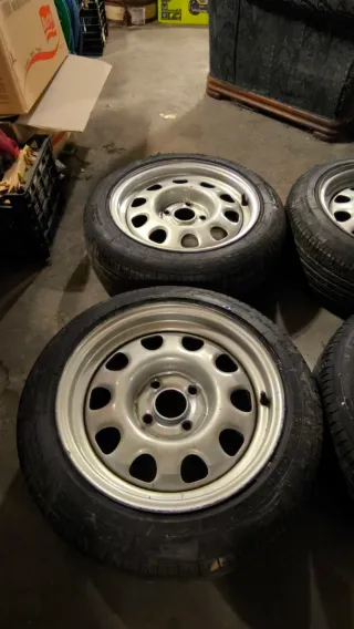 4 Llantas VW 14 165/60 R14