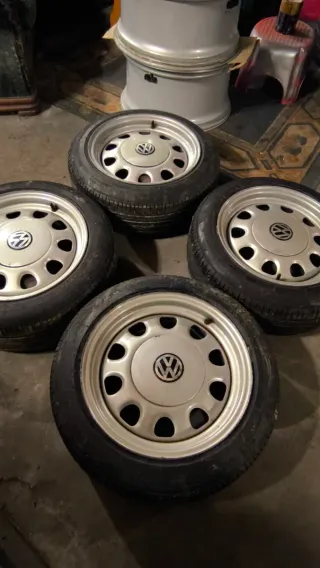 4 Llantas VW 14 165/60 R14