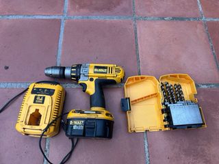 Lote Herramientas Eléctricas y Manuales