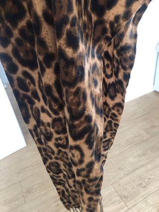 Bufanda fina estampado leopardo