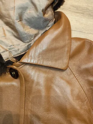 Chaquetón de piel natural