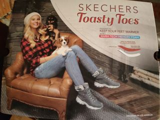 Stivali Sportivi Skechers Toasty Toes donna n. 37