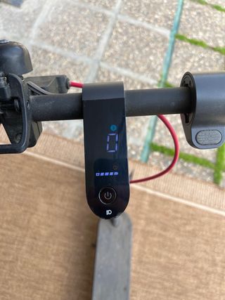 Patinete Eléctrico Xiaomi 4 Lite + Cargador