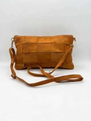 Liquidación de bolsos de piel