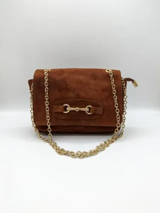 Liquidación de bolsos de piel