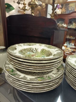 Vajilla Johnson Bros The Friendly Village