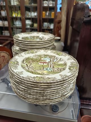 Vajilla Johnson Bros The Friendly Village