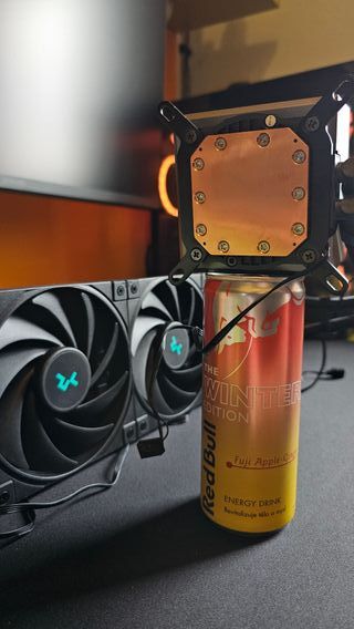 Dissipatore a liquido DeepCool LT720 360mm