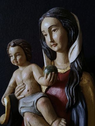 Talla de madera  Virgen María con Jesús