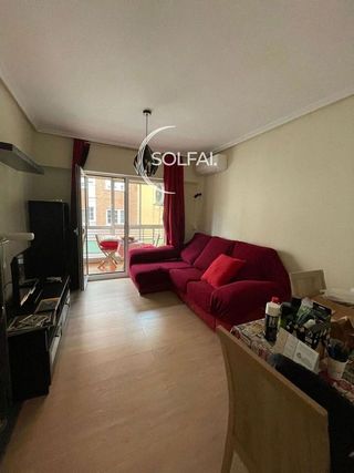 Piso en alquiler en Bellas Vistas en Madrid