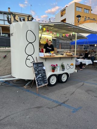 Foodtruck, venda amb traspas, per jubilacio....