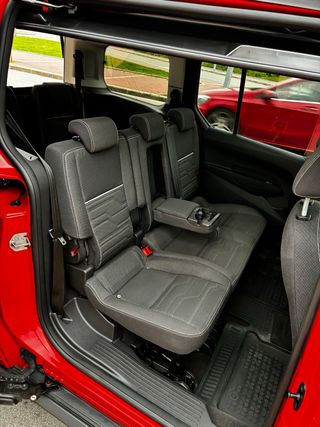 Ford Grand Tourneo Connec 2017 Titanium