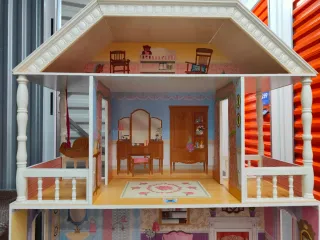 Casa de muñecas grande